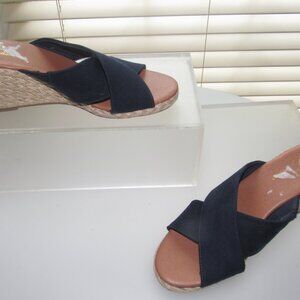 Tommy Bahama Beachy Espadrille Navy Boho Chic Wedges | Size 7.5M Sandals Shoes